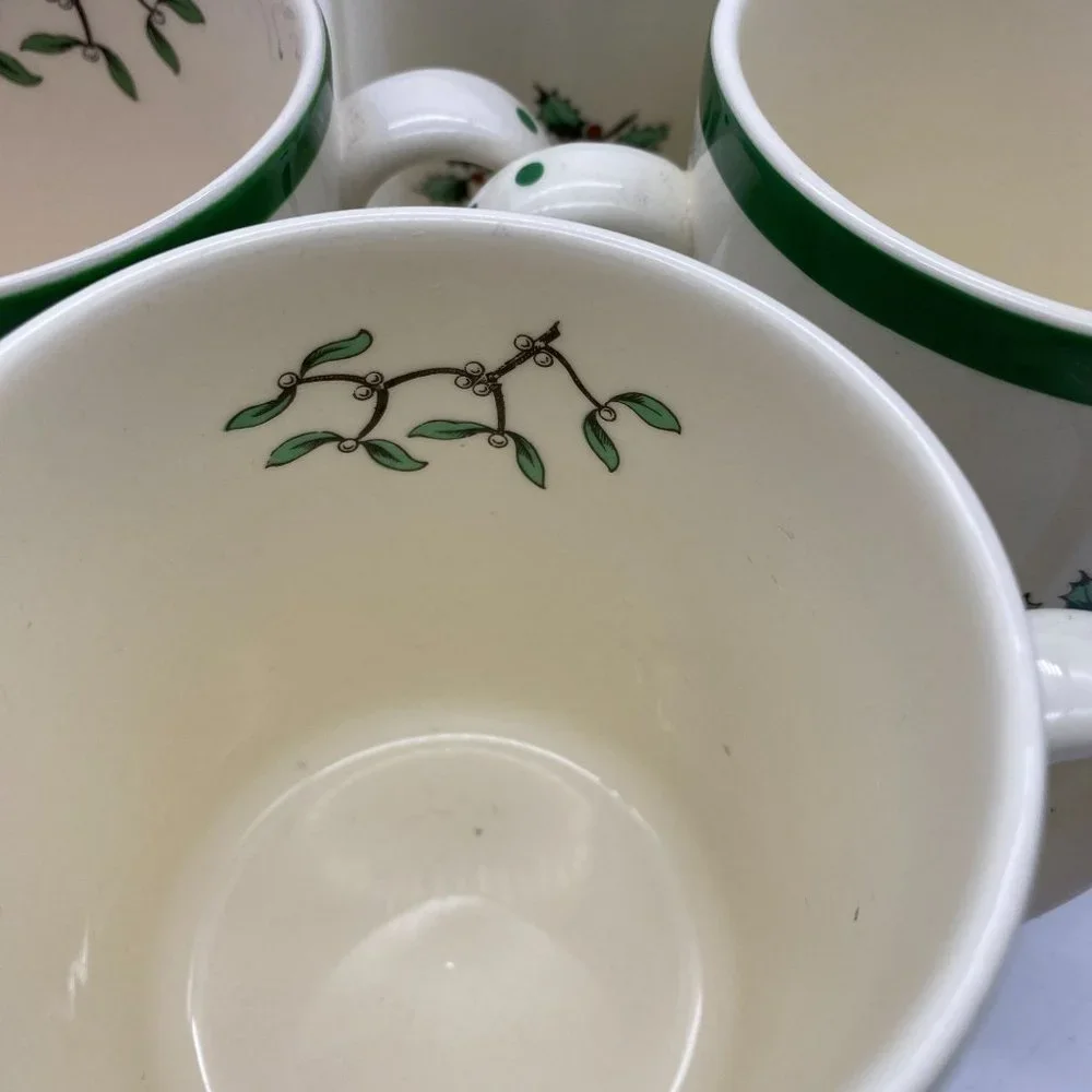 Spode Christmas Tree 8oz coffee‎ mug set of four ceramic 3 7/8